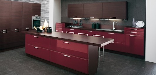 kuhinje :: Burgundy brown kitchen 665x320